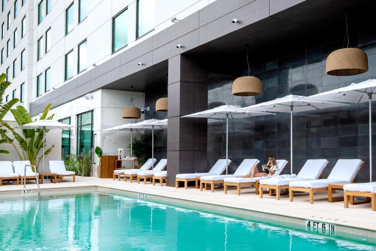Ette Luxury Hotel & Spa Four Corners Exterior foto The pool at the W South Beach